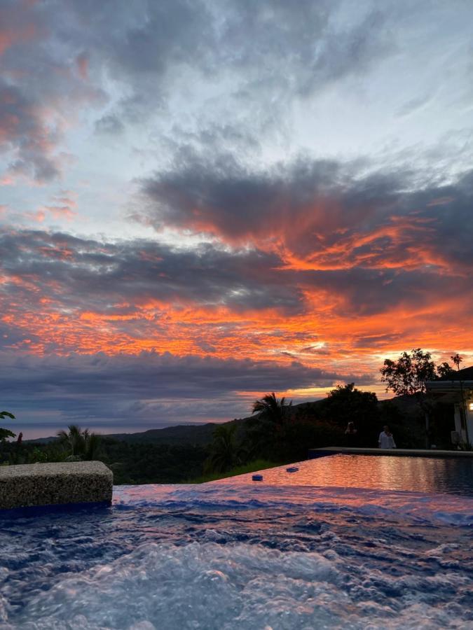 Villa Mountainview Guesthouse Dimiao المظهر الخارجي الصورة
